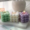 9586-2knxld.jpg Bougie cube à bulles parfumée