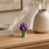 bougie_tulipes_violettes_sur_console_scandinave Bougie - Bouquet de Tulipes Violettes