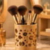 Porte-brosses ajouré en bambou