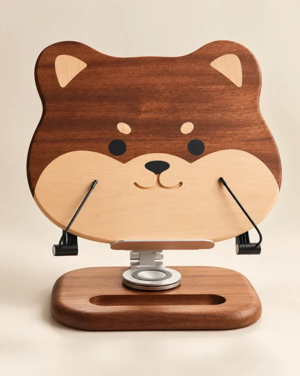 Pupitre de lecture Shiba en bois, vue de face sur fond studio